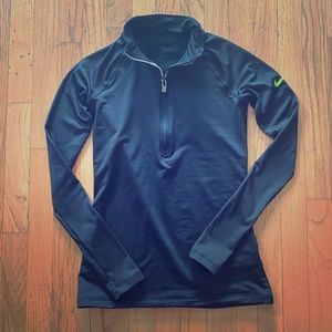 Nike pro hyper warm pullover